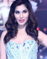 Sophie Choudry